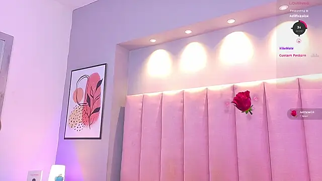 KeilyRoss online show from October 16, 2025, 8:50 pm