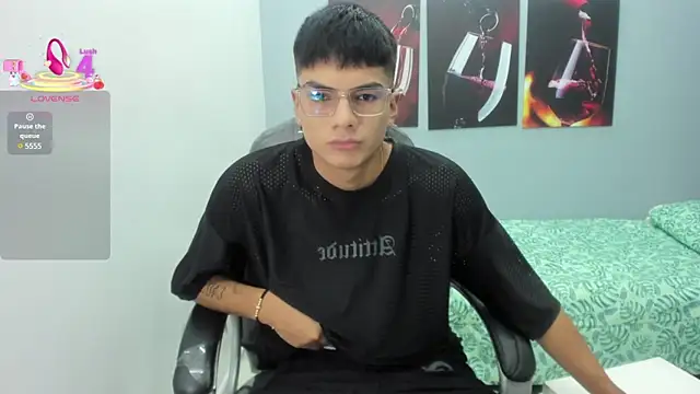 Snapshot of Noha_scott chatting on February 28, 2025, 11:34 pm Noha scott online show from February 28, 2025, 11:34 pm