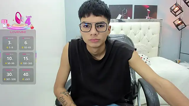 Snapshot of Noha_scott chatting on September 23, 2025, 11:01 pm Noha scott online show from September 23, 2025, 11:01 pm