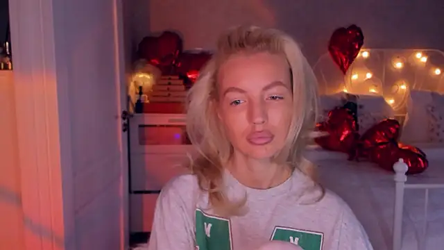 aestetick online show from February 22, 2026, 11:23 am