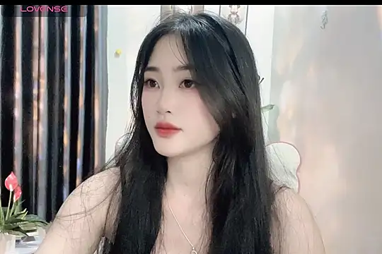 Snapshot of _Aimy_ chatting on February 27, 2025, 6:35 am Aimy online show from February 27, 2025, 6:35 am
