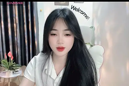 Snapshot of _Aimy_ chatting on February 26, 2025, 3:46 am Aimy online show from February 26, 2025, 3:46 am