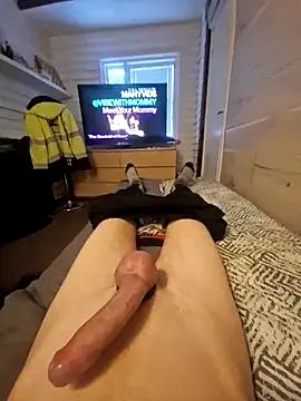 Snapshot of marcis222 chatting on February 10, 2026, 8:35 am marcis222 online show from February 10, 2026, 8:35 am