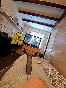 Snapshot of marcis222 chatting on February 7, 2026, 9:50 am marcis222 online show from February 7, 2026, 9:50 am