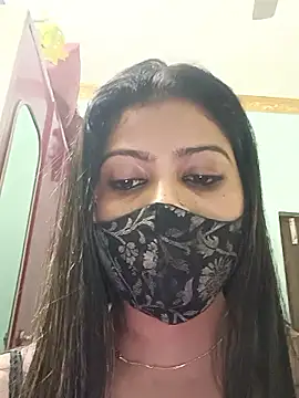 SANAYA ROY online show from February 4, 2026, 8:37 pm