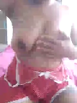 EstellaPradoX online show from January 8, 2025, 1:09 pm