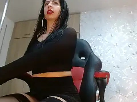 Snapshot of PaulinaRubio_ chatting on February 18, 2025, 10:25 pm PaulinaRubio online show from February 18, 2025, 10:25 pm