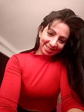 PaulinaRubio  online show from February 18, 2026, 7:10 pm