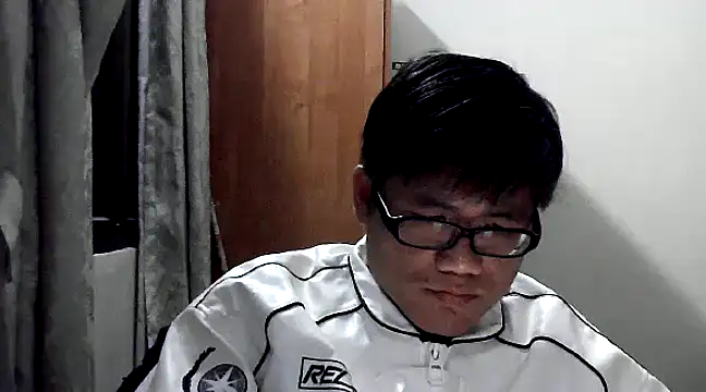 findagirlfriend online show from December 9, 2024, 1:45 pm