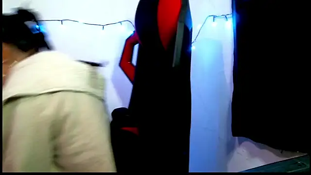 catalina colombia online show from March 7, 2025, 5:06 pm