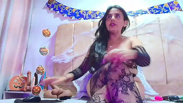  Marcela   online show from October 4, 2025, 1:45 pm