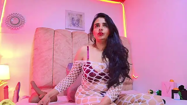  Marcela   online show from April 16, 2026, 11:33 am