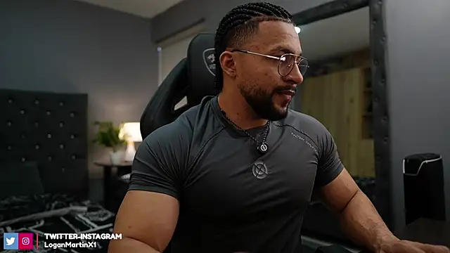 Martin Logan online show from October 24, 2025, 9:25 pm