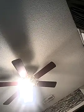 ImCarolinaCutiexxx online show from October 22, 2025, 12:21 am