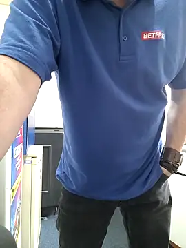 Snapshot of JulianJ50 chatting on February 25, 2026, 8:14 am JulianJ50 online show from February 25, 2026, 8:14 am