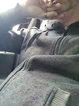 Snapshot of JulianJ50 chatting on February 10, 2026, 10:25 am JulianJ50 online show from February 10, 2026, 10:25 am