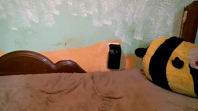 DennisXCaroll online show from October 7, 2025, 6:47 am