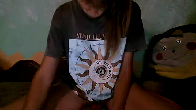 DennisXCaroll online show from October 13, 2025, 5:42 am