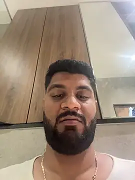 Snapshot of shrreyyyy chatting on March 4, 2026, 8:38 pm shrreyyyy online show from March 4, 2026, 8:38 pm