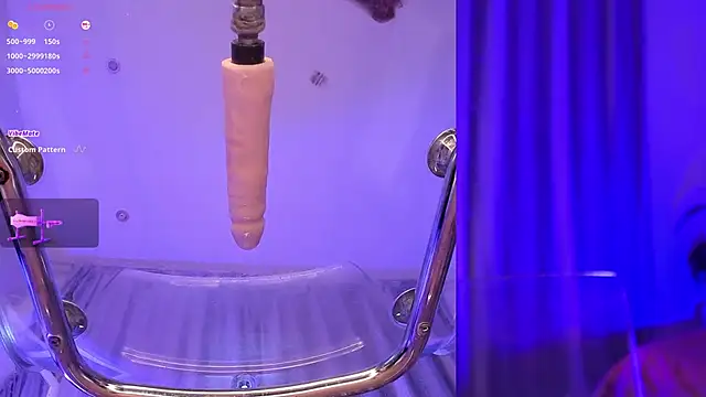 Eva Bailey  online show from March 14, 2025, 11:11 pm