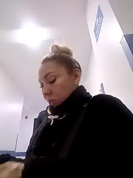 coral smitth online show from November 7, 2025, 5:12 am