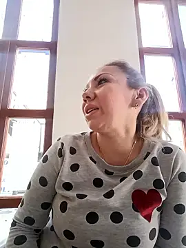 coral smitth online show from January 9, 2026, 9:00 pm