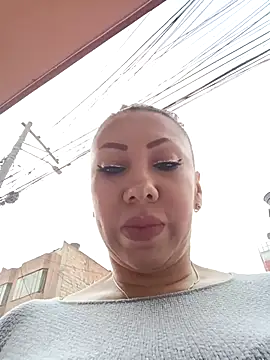 Snapshot of coral_smitth chatting on February 14, 2026, 5:02 pm coral smitth online show from February 14, 2026, 5:02 pm