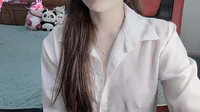 Snapshot of TrinhH_Nabbi chatting on April 1, 2026, 2:36 pm TrinhH Nabbi online show from April 1, 2026, 2:36 pm