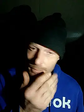 Snapshot of omgkidisthaone chatting on January 7, 2026, 8:30 am omgkidisthaone online show from January 7, 2026, 8:30 am