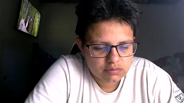 tatsumi nao online show from November 1, 2025, 10:47 pm