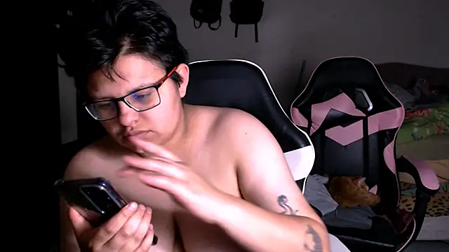 tatsumi nao online show from December 18, 2025, 10:35 pm