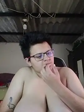 tatsumi nao online show from November 30, 2025, 8:31 pm