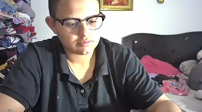 tatsumi nao online show from February 8, 2025, 7:04 am