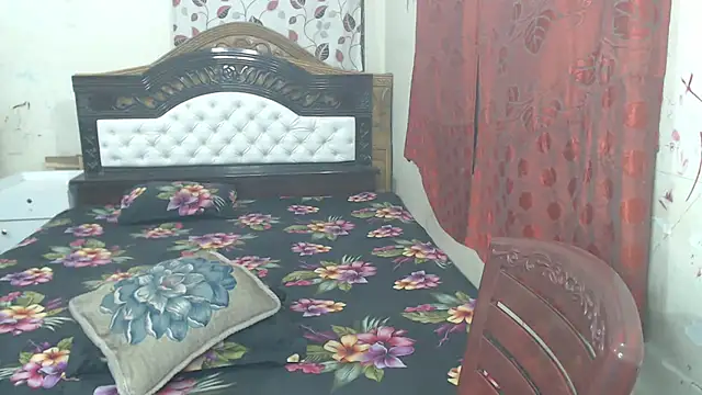 mariyaqueen online show from November 25, 2025, 9:48 pm