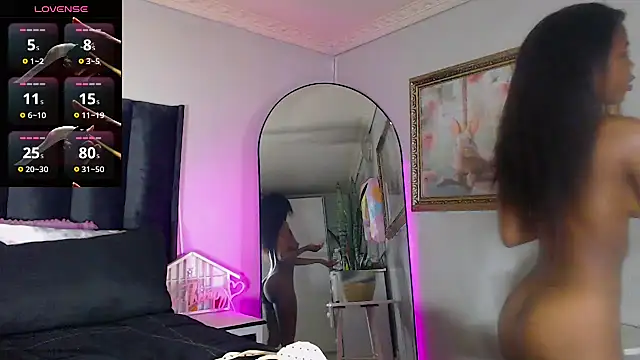 FRUITOFEDEN01 online show from April 24, 2026, 12:56 am