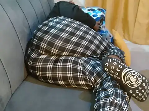 leslysexygirl online show from October 31, 2025, 8:22 am