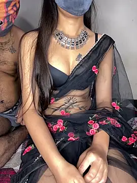 Snapshot of Suhu_love chatting on November 2, 2025, 5:51 pm Suhu love online show from November 2, 2025, 5:51 pm