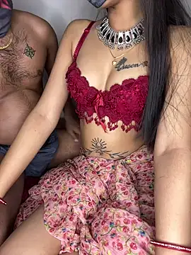 Snapshot of Suhu_love chatting on January 9, 2025, 6:04 pm Suhu love online show from January 9, 2025, 6:04 pm