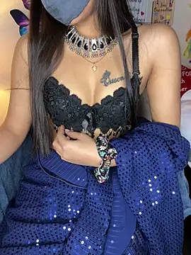 Snapshot of Suhu_love chatting on March 8, 2025, 6:37 pm Suhu love online show from March 8, 2025, 6:37 pm