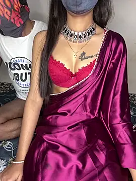 Snapshot of Suhu_love chatting on March 2, 2025, 5:52 pm Suhu love online show from March 2, 2025, 5:52 pm