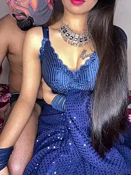 Snapshot of Suhu_love chatting on February 4, 2026, 6:14 pm Suhu love online show from February 4, 2026, 6:14 pm