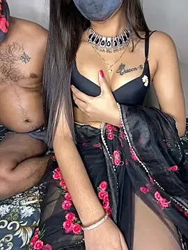 Snapshot of Suhu_love chatting on March 12, 2025, 7:58 pm Suhu love online show from March 12, 2025, 7:58 pm