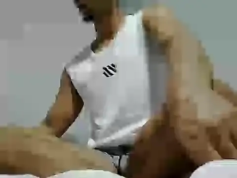 Snapshot of Latinsex2501 chatting on April 28, 2026, 9:19 pm Latinsex2501 online show from April 28, 2026, 9:19 pm