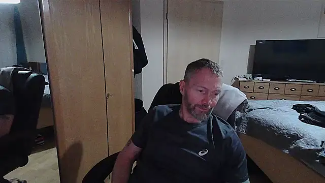 Snapshot of Rockburg chatting on March 10, 2026, 6:28 am Rockburg online show from March 10, 2026, 6:28 am