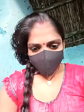 Snapshot of haymona chatting on March 21, 2025, 6:49 am haymona online show from March 21, 2025, 6:49 am