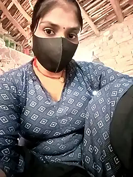 Snapshot of haymona chatting on October 28, 2025, 6:23 am haymona online show from October 28, 2025, 6:23 am