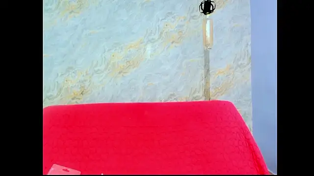 Mia candy 0 online show from February 10, 2026, 12:04 pm