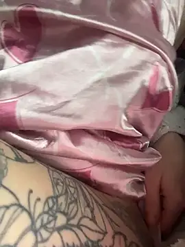 Snapshot of indie-rayne chatting on February 18, 2026, 12:34 pm indie-rayne online show from February 18, 2026, 12:34 pm