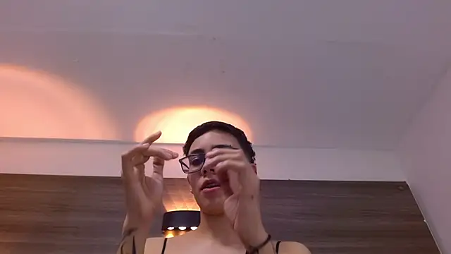 Snapshot of Cutie_Shy_ chatting on March 10, 2025, 7:29 pm Cutie Shy online show from March 10, 2025, 7:29 pm