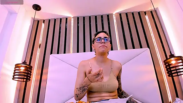 Snapshot of Cutie_Shy_ chatting on January 13, 2026, 7:29 pm Cutie Shy online show from January 13, 2026, 7:29 pm